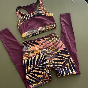 GYMSHARK 2 Piece set bra and leggings size small